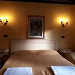 Ai Boteri Vandrerhjem