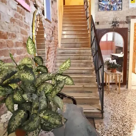 Ai Boteri Hostel