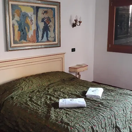 Hostel Ai Boteri